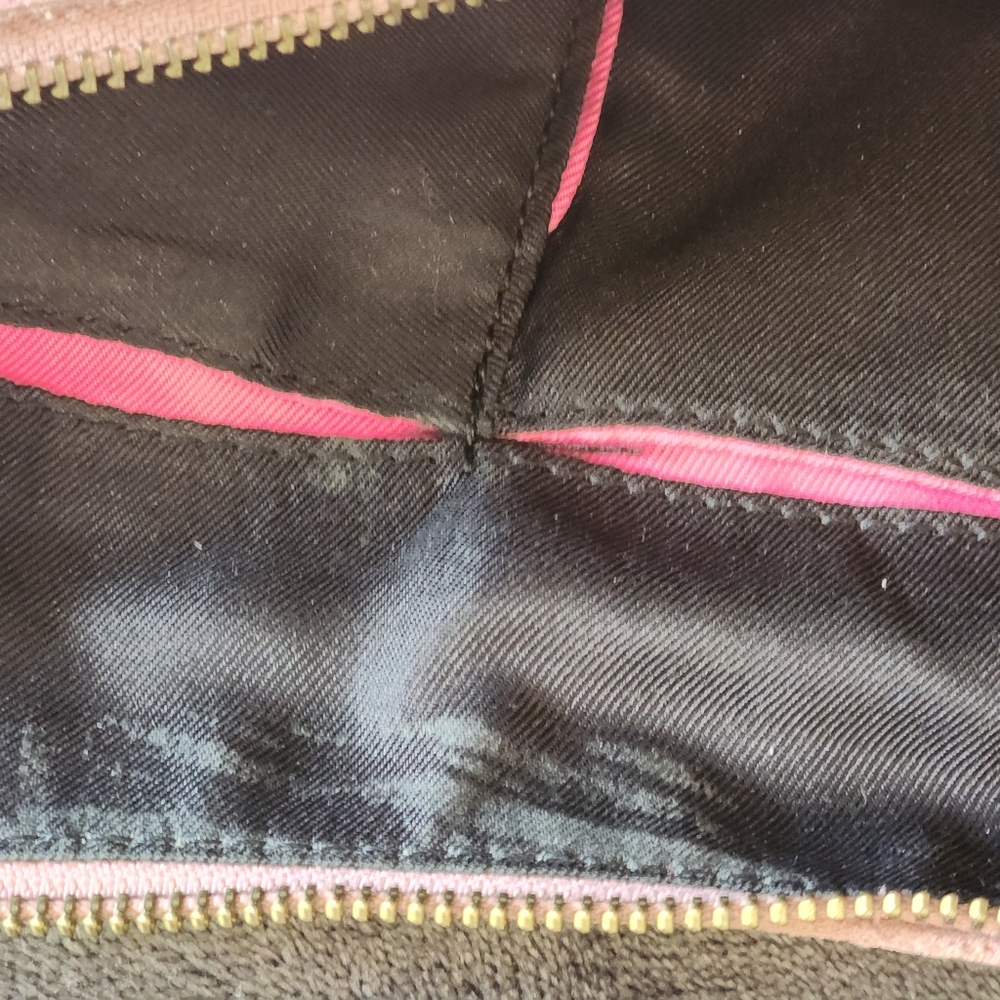 Sac Collection, Elegant Pink Leather Shoulder Bag. Like New - Picture 7 of 9